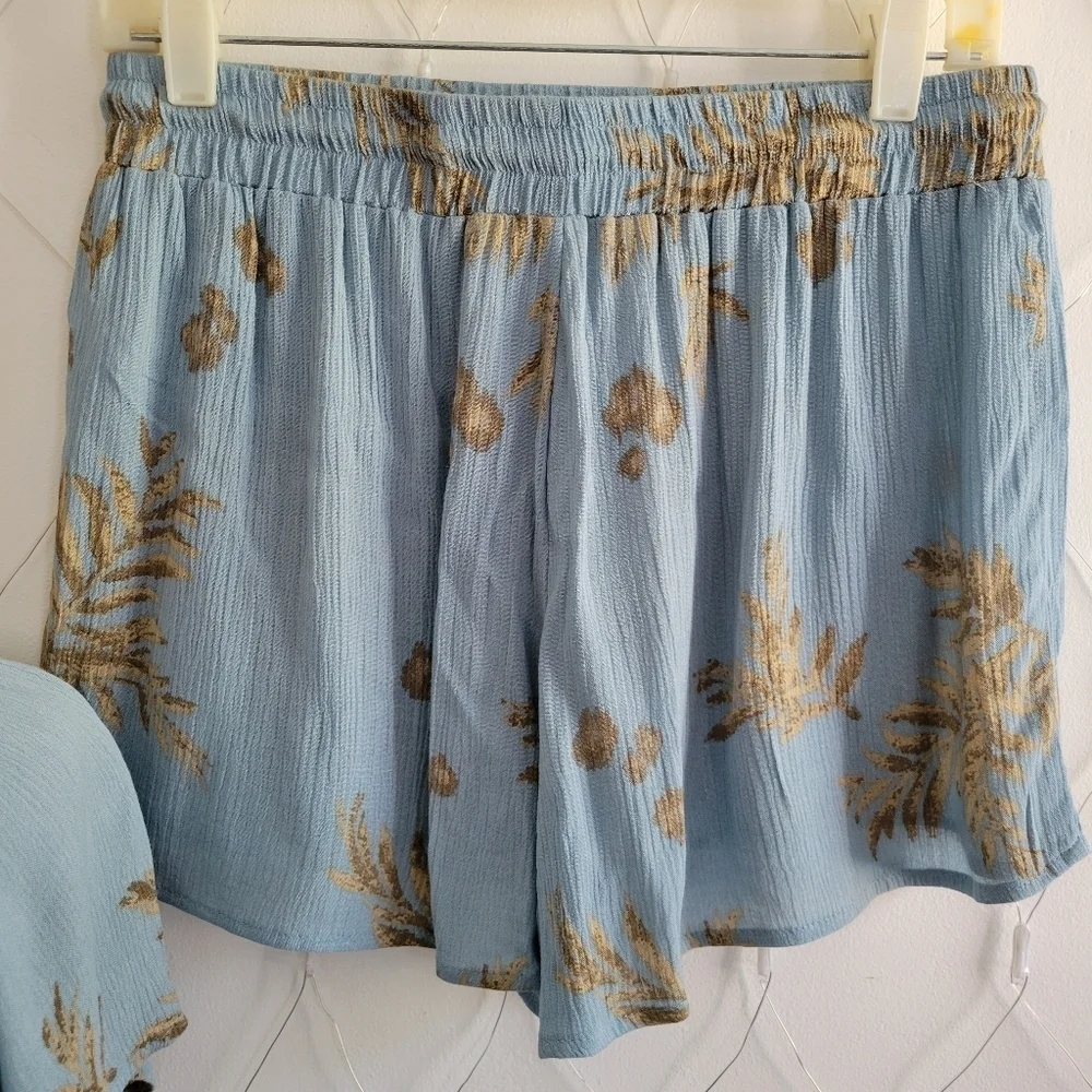 William B. Shorts Set / Matching / Top Med Bottom Large
